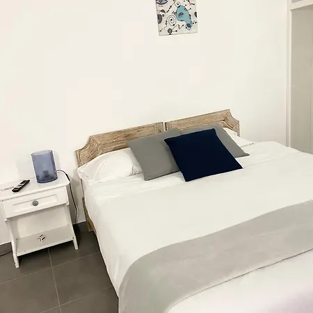 Cala Reale Marinella Guest house