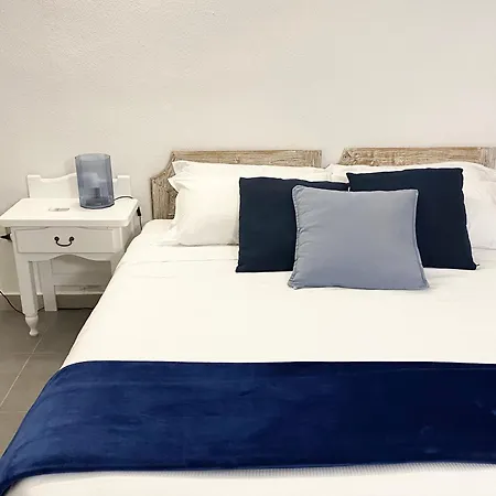Cala Reale Marinella Guest house *