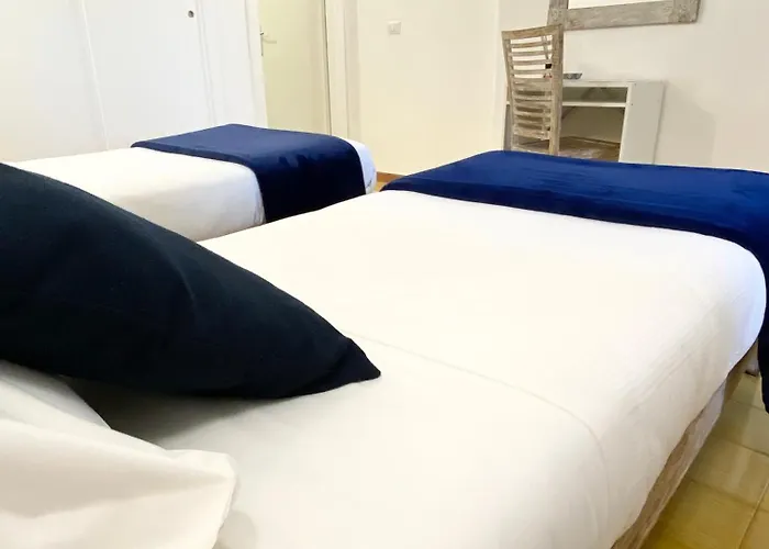 招待所 Cala Reale 3*